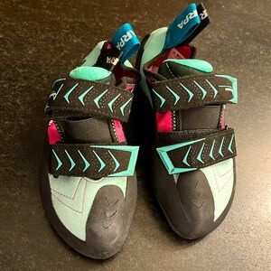 Scarpa Women's Athletic Shoes - Black, Teal, Pink